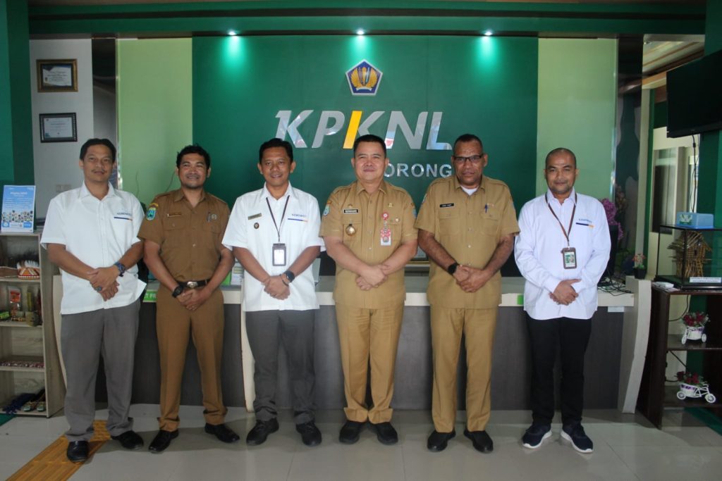 Kolaborasi antara PJ Bupati Maybrat, Dr. Bernhard E.